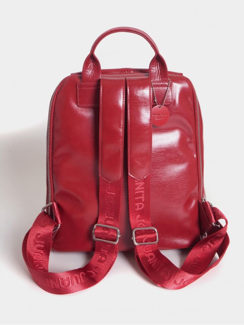 Mochila Roja Efecto Charol Roxie