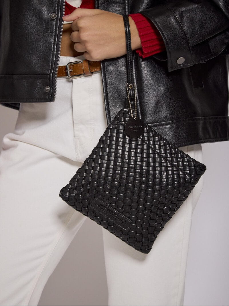 Pouch Cuadrado Negro Lazo