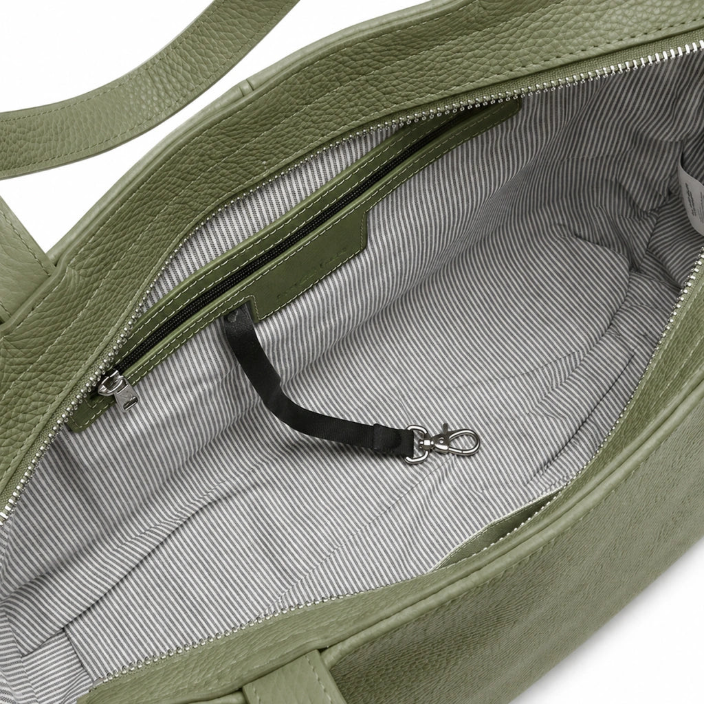 Cartera Grace