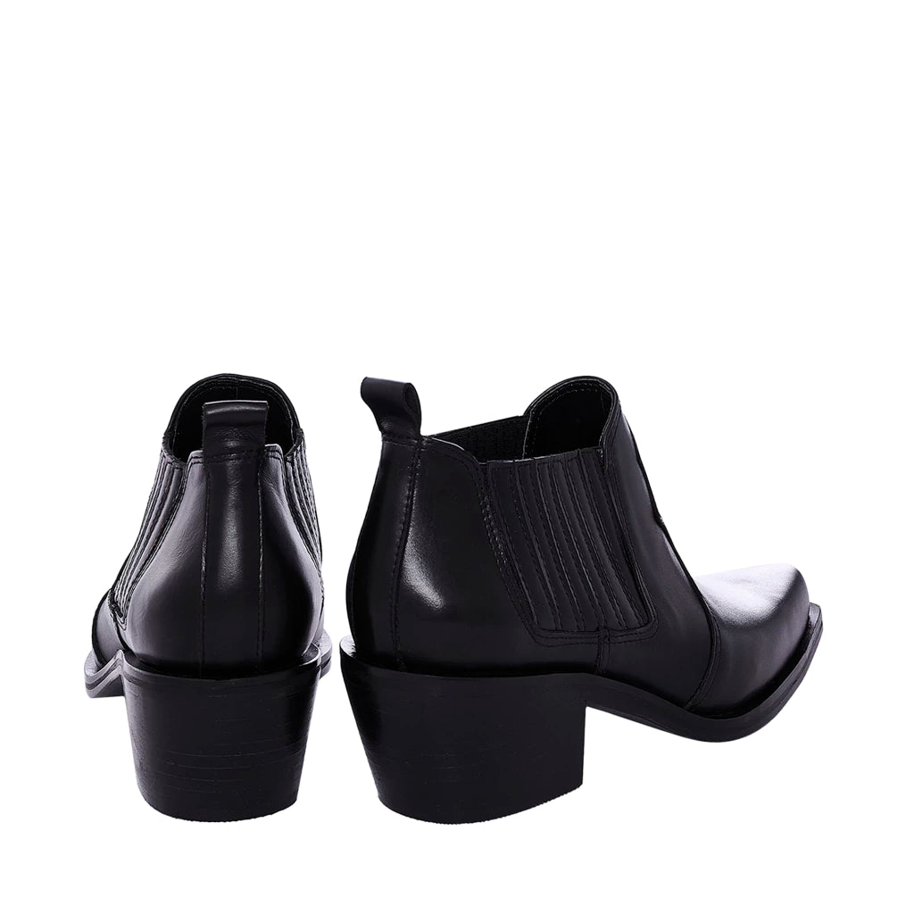 Texana Capri