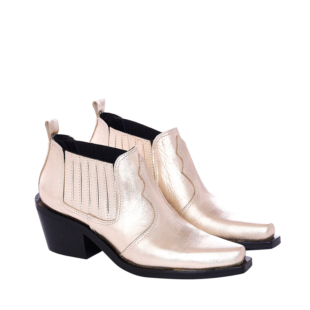 Texana Capri